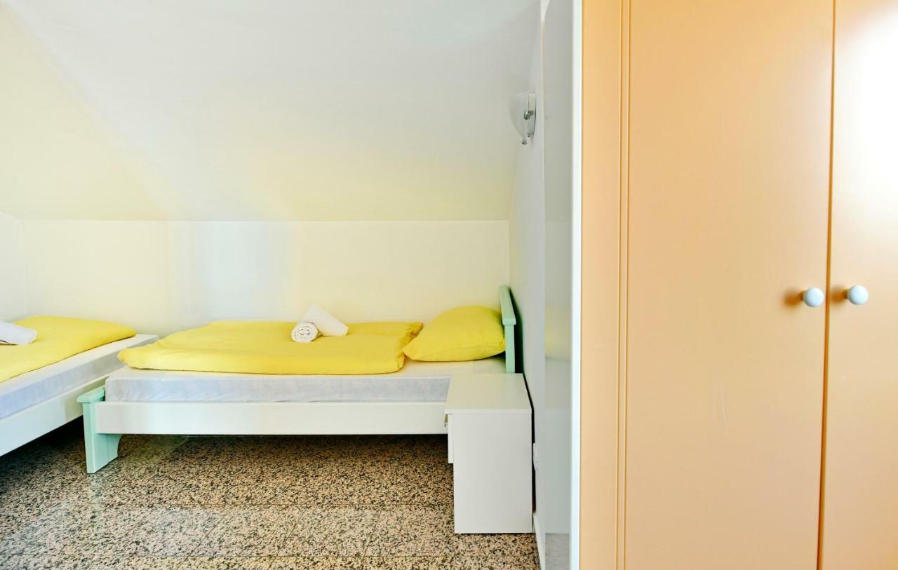 Appartement Apartman Del Mar à Poreč Extérieur photo