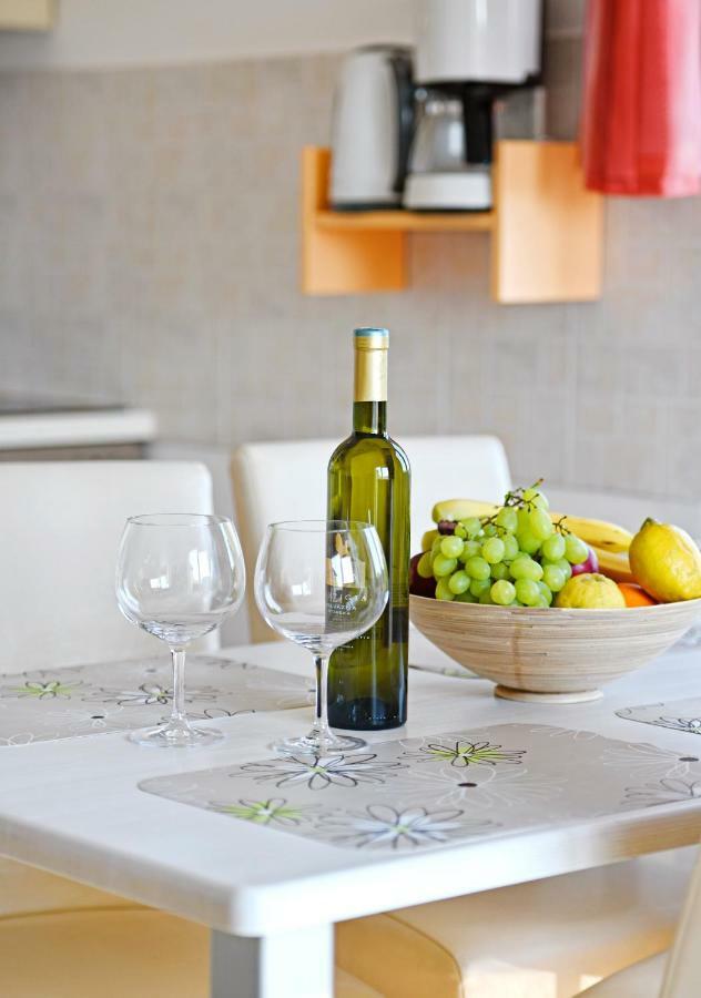 Appartement Apartman Del Mar à Poreč Extérieur photo